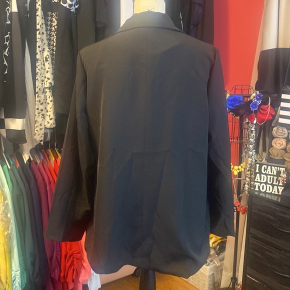 Black blazer - Picture 5 of 5
